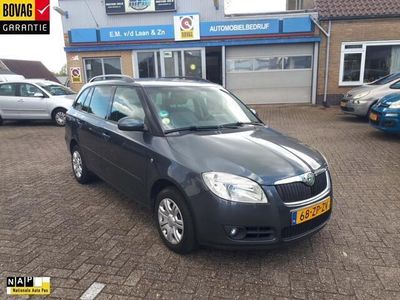 tweedehands Skoda Fabia Combi 1.6 16V Ambiente