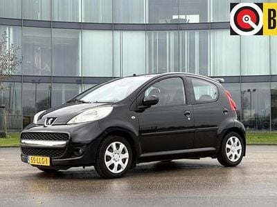 Zwart Gebruikt 2010 Peugeot 107 Hatchback | € 3.880 (Duur)