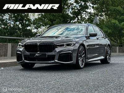 BMW 745
