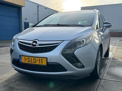 Grijs Gebruikt 2013 Opel Zafira Tourer Design Edition MPV | € 3.750 (Super prijs)