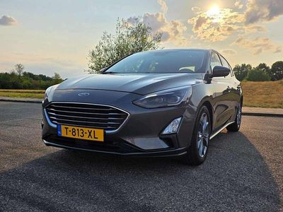 Grijs Occasion 2020 Ford Focus Business Edition Hatchback | € 18.500 (Goede deal)