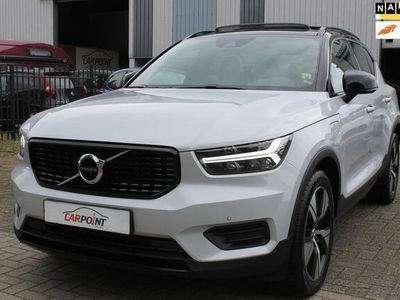Zilver Occasion 2022 Volvo XC40 R-Design SUV | € 33.900