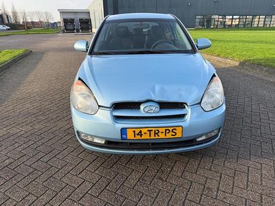 Occasion Hyundai Accent Dynamiq 97 PK (71 kW) 2007 Blauw (metallic) Hatchback