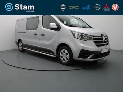 Grijs metallic Occasion 2024 Renault Trafic MPV | € 25.290 (Super prijs)
