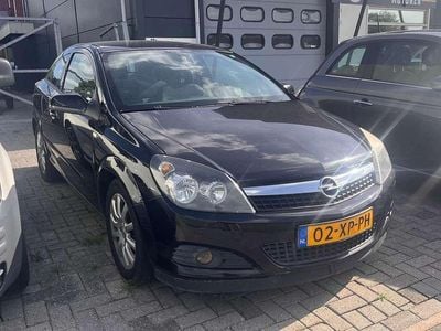 Opel Astra GTC