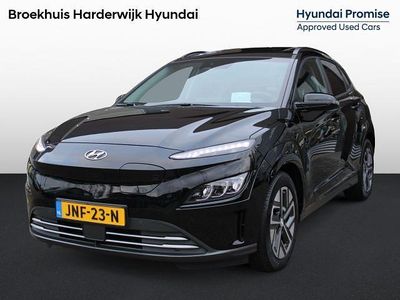 Zwart Gebruikt 2023 Hyundai Kona Premium SUV | € 28.900 (Iets duurder)