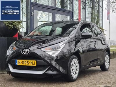 Occasion Toyota Aygo X-play 72 PK (52 kW) 2021 Zwart Hatchback