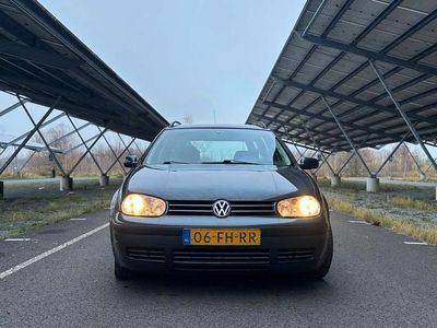 VW Golf IV