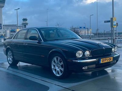 Gebruikt 2004 Jaguar XJ Sedan | € 9.900 (Eerlijke prijs)