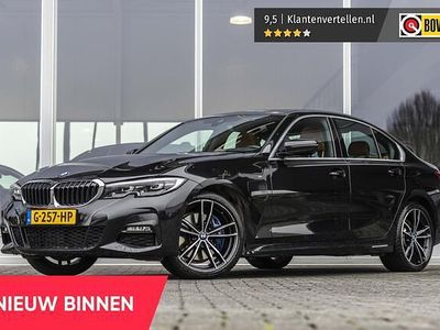 Zwart Occasion 2019 BMW 330 Executive Sedan | € 31.450 (Eerlijke prijs)