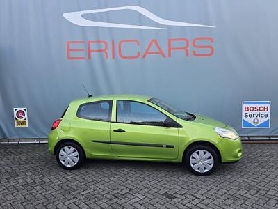 Groen Occasion 2010 Renault Clio II Hatchback | € 3.450 (Eerlijke prijs)
