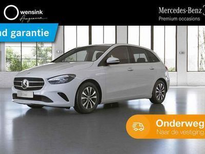 Mercedes B200