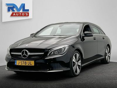 Zwart Occasion 2017 Mercedes CLA180 Ambition Sedan | € 16.500 (Eerlijke prijs)