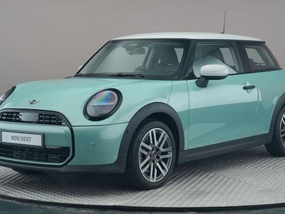 Groen Nieuw 2025 Mini Cooper Classic Hatchback | € 29.400 (Super prijs)