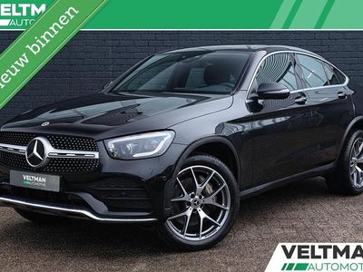 Zwart Occasion 2021 Mercedes GLC300 AMG line Coupé | € 44.395 (Goede deal)
