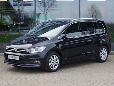 tweedehands VW Touran 1.5 TSI 150 PK Automaat Highline 7p Adap. Cruise