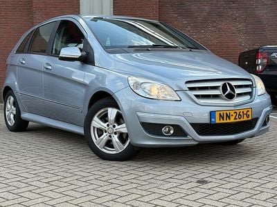 Mercedes B180