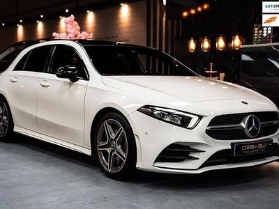 Wit Gebruikt 2018 Mercedes A250 AMG line Hatchback | € 23.900 (Eerlijke prijs)
