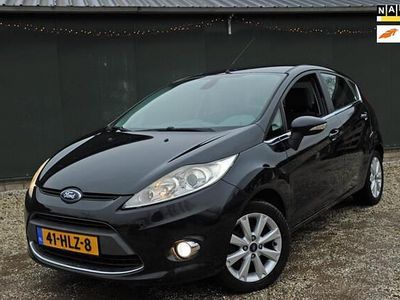 Zwart (metallic) Occasion 2009 Ford Fiesta Ghia Hatchback | € 5.495 (Eerlijke prijs)