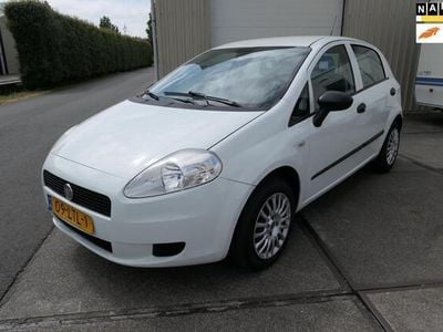 Wit Occasion 2010 Fiat Grande Punto Hatchback | € 4.895 (Duur)