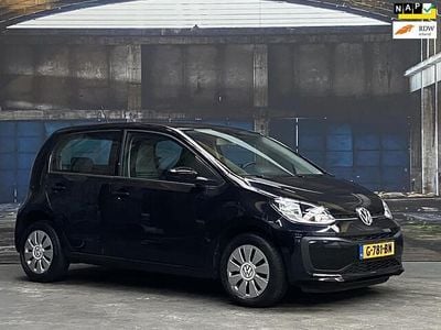 Zwart Occasion 2019 VW up! Move Hatchback | € 7.650 (Goede deal)