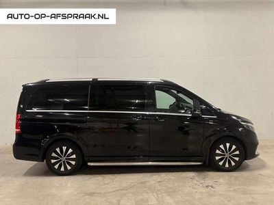 Zwart Occasion 2020 Mercedes EQV300 MPV | € 35.089