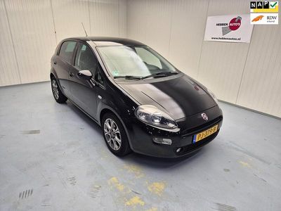 Occasion Fiat Punto 101 PK (74 kW) 2017 Zwart Hatchback