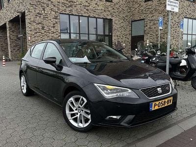 Occasion Seat Leon FR 125 PK (91 kW) 2015 Zwart Stationwagen