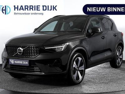 Zwart Gebruikt 2023 Volvo XC40 Plus SUV | € 39.495 (Eerlijke prijs)