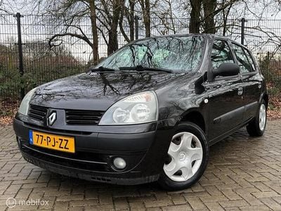 Occasion Renault Clio II Authentique 58 PK (42 kW) 2004 Zwart Hatchback