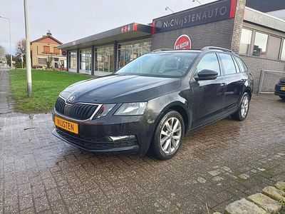 Zwart (metallic) Occasion 2020 Skoda Octavia Tour Stationwagen | € 17.350 (Eerlijke prijs)