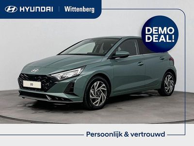 Groen Occasion 2025 Hyundai i20 Premium Hatchback | € 29.400