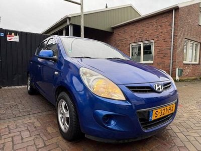 Blauw Occasion 2010 Hyundai i20 Hatchback | € 2.750 (Eerlijke prijs)