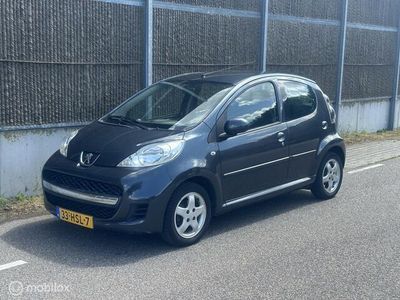 Grijs Gebruikt 2009 Peugeot 107 Hatchback | € 2.650 (Eerlijke prijs)