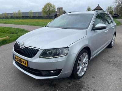 tweedehands Skoda Octavia Combi 1.6 TDI Greentech Elegance Businessline