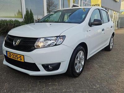 Occasion 2016 Dacia Sandero Lauréate | € 3.850 (Goede deal)