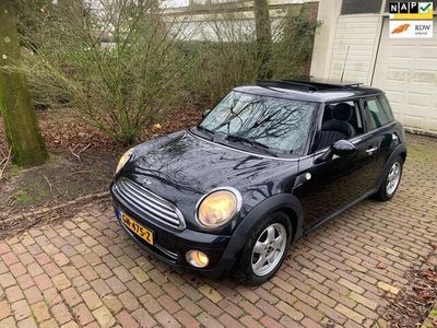 tweedehands Mini Cooper 1.6 one panorama leer apk nieuw