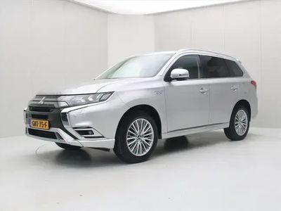 Mitsubishi Outlander P-HEV