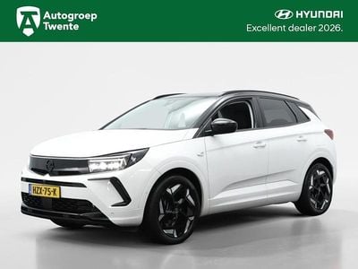 Wit Occasion 2023 Opel Grandland X GSe SUV | € 25.950 (Eerlijke prijs)