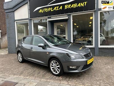 Grijs Gebruikt 2013 Seat Ibiza SC FR Hatchback | € 7.650 (Eerlijke prijs)