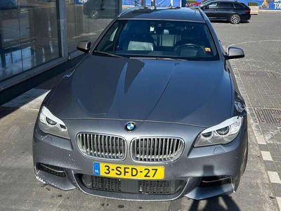 BMW M550