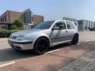 VW Golf IV