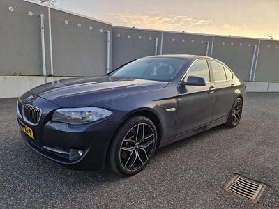 Grijs Gebruikt 2011 BMW 528 Executive Sedan | € 11.950 (Goede deal)