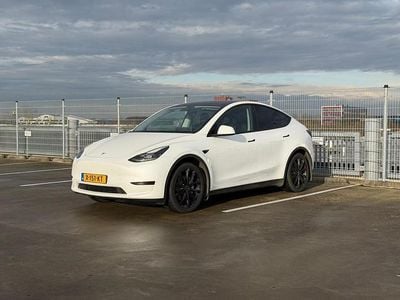 Gebruikt 2023 Tesla Model Y RWD SUV | € 29.900 (Goede deal)