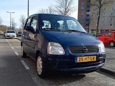 Gebruikt 2001 Opel Agila Hatchback | € 995 (Eerlijke prijs)