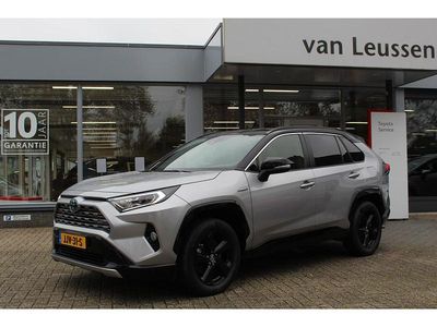 Grijs Gebruikt 2020 Toyota RAV4 Style SUV | € 31.900 (Eerlijke prijs)