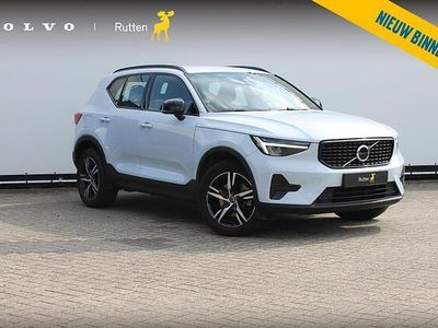 Blauw Occasion 2022 Volvo XC40 Plus SUV | € 44.840 (Duur)