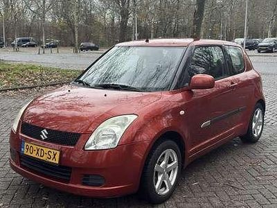 Gebruikt 2007 Suzuki Swift Sedan | € 2.000 (Eerlijke prijs)