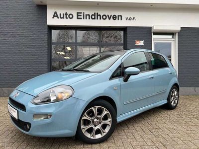 tweedehands Fiat Punto 0.9 TwinAirPanoramaNaviTurbo101PK €7495-