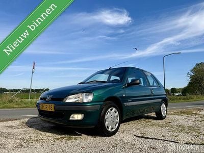 Peugeot 106